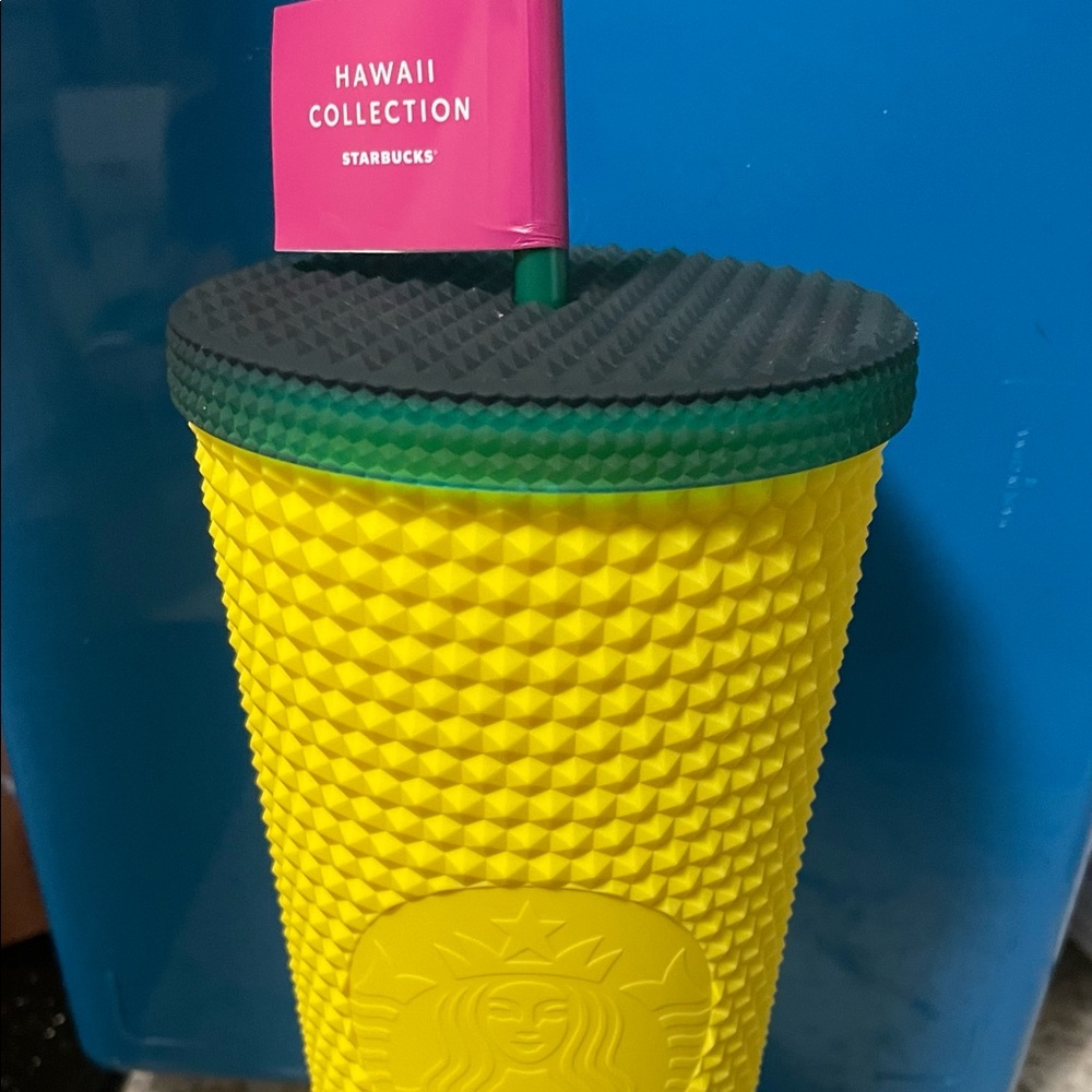 Venti Hawaii studded Starbucks cup